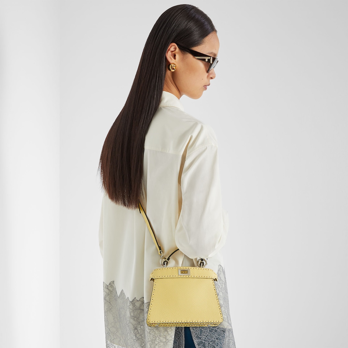 FENDI Peekaboo ISeeU Petite Yellow Selleria bag with 306 hand-sewn topstitches - Image 2